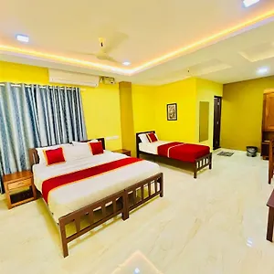 madaparambil-residency.kerala-hotels.net/