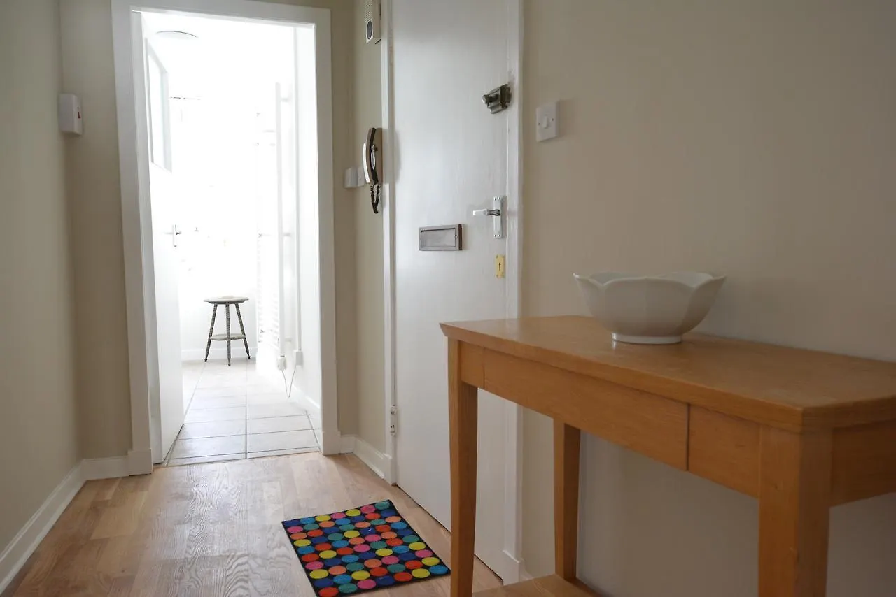 The West Bow, Old Town Apartment Edinburgh